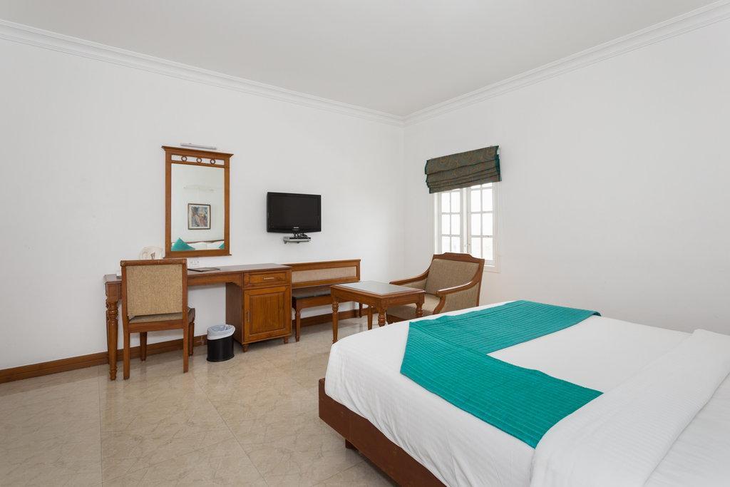The Avenue Center Hotel Kochi Екстериор снимка