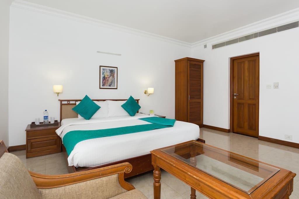 The Avenue Center Hotel Kochi Екстериор снимка