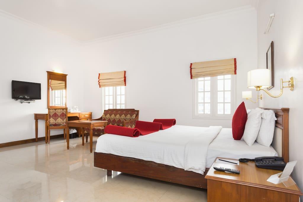 The Avenue Center Hotel Kochi Екстериор снимка